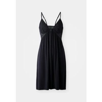 Image of Triumph AURA Spotlight Nightie, Women&#039;s, Size: 14, Black