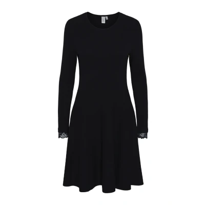 Image of YAS Yasbecco Dress Jumper dress, Women&#039;s, Size: 18, Black