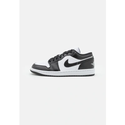 Image of Jordan AIR 1 Trainers, Women&#039;s, Size: 3, White/black leather and imitation