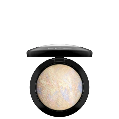 Image of MAC Mineralize Skinfinish Highlighter (Various Shades) Lightscapade