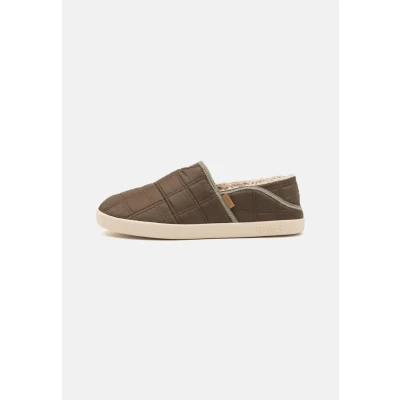 Image of TOMS Camden Slippers, Men&#039;s, Size: 7, Olive Textile