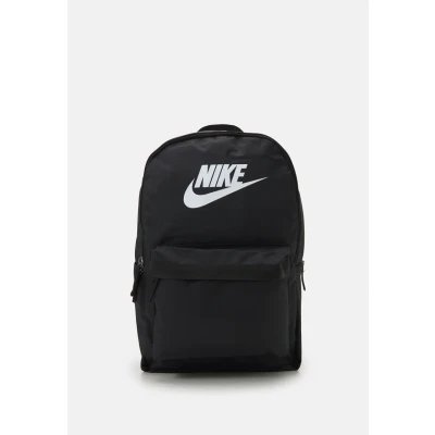 Image of Nike Sportswear Heritage Unisex Rucksack, Size: One Size, Black/white