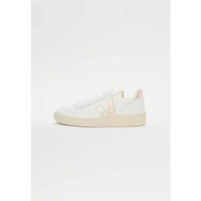 Image of Veja V10 Trainers, Women&#039;s, Size: 3, Extra white/platine Leather