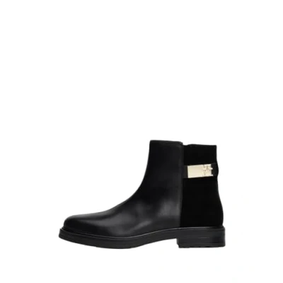 Image of Tommy Hilfiger LOGO Chelsea Classic ankle boots, Women&#039;s, Size: 4, Black Leather