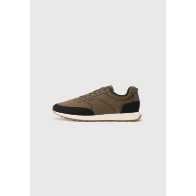 Image of HUGO Men&#039;s Icelin Runn Retro Look Trainers with Imitation Suede Detailing Size, Open Green, 9 UK