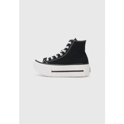 Image of Converse Chuck Taylor Hightop trainers, Women&#039;s, Size: 3.5, Black/white/black shoes