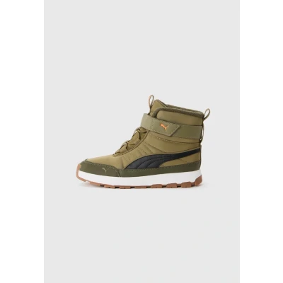Image of Puma Evolve Unisex Winter boots for kids, Size: 1, Olive/black/orange shoes