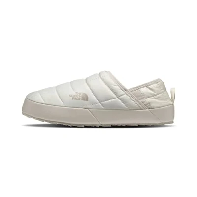 Image of The North Face Thermoball Traction Walking sandals, Women&#039;s, Size: 7, White Synthetics