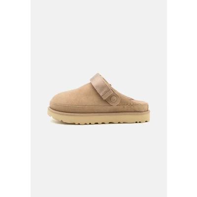 Image of UGG Goldenstar Slippers, Women&#039;s, Size: 8, Sand Suede
