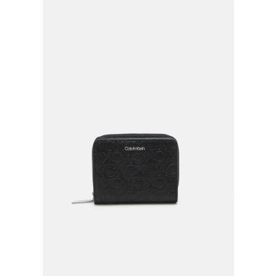 Image of Calvin Klein Wallet, Women&#039;s, Size: One Size, Black