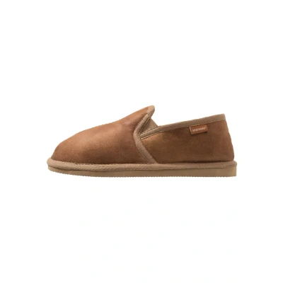 Image of Shepherd Bosse Slippers, Men&#039;s, Size: 10, Antique/cognac Suede