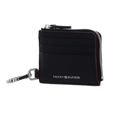 Image of Tommy Hilfiger TH Struc Leather CC Holder With Zip Black