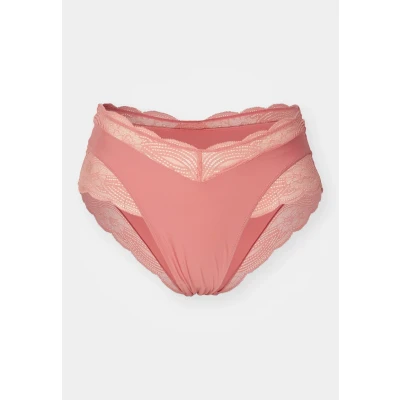 Image of Triumph Women&#039;s Lift Smart Bandeau Maxi Ex Briefs, Cameo, XL