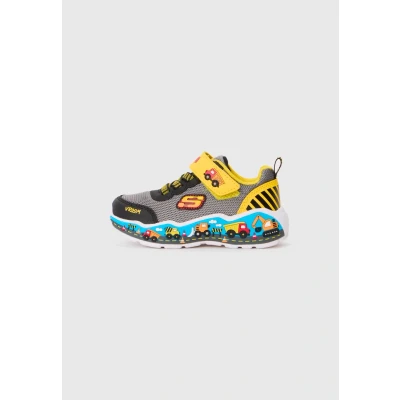 Image of Skechers Boy&#039;s Play Scene Sneaker, Black, 7 UK Child