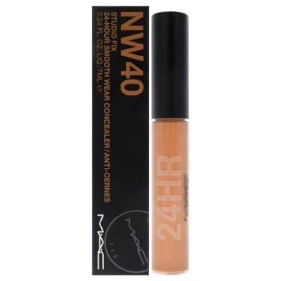 Image of MAC Studio Fix 24 Hour Smooth Wear Concealer 7ml (Various Shades) NW40
