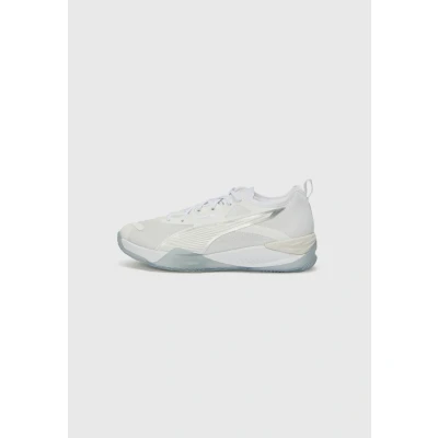Image of Puma Eliminate Nitro 4 Handball shoes white/silvercoloured, Men&#039;s, Size: 10, White/silver/coloured