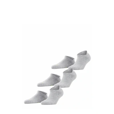 Image of FALKE Unisex Cool Kick Sneaker 3 Pack Trainer Socks Breathable Quick Drying Functional Yarn Ankle Length Light Cushioning Plush Sole Cooling Effect Multipack Pairs, Grey (Light Melange 3775)