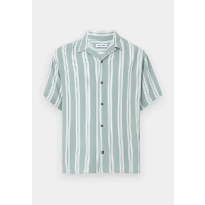 Image of Jack &amp; Jones Jjejeff Resort Shirt Shirt, Men&#039;s, Size: Large, Iceberg green