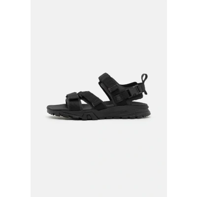 Image of Timberland Garrison Trail Walking sandals, Men&#039;s, Size: 8.5, Blackout Textile