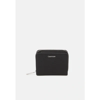 Image of Calvin Klein MUST ZIP Around Caviar Wallet, Women&#039;s, Size: One Size, Black