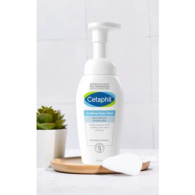Image of Cetaphil Soothing Foam Wash 200ml