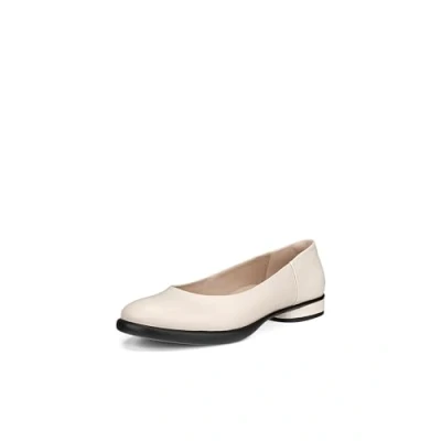 Image of ECCO Women&#039;s Sculpted Luxe Ballerina Ballet Flat, Limestone, 8 8.5