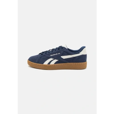 Image of Reebok Unisex&#039;s Club C Grounds UK Sneaker, Vecnav Chalk Rbkg04, 9