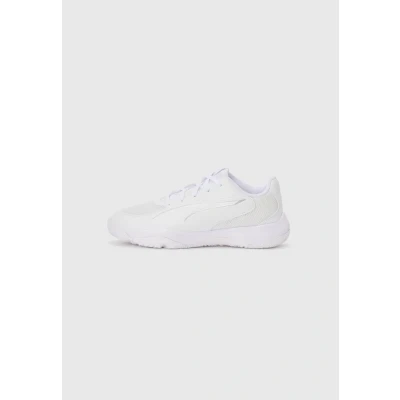 Image of Puma Unisex Kid&#039;s Accelerate Jr 4 Handball Shoe, White Silver, 1 UK