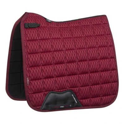 Image of LeMieux Carbon Mesh saddlepad Mulberry