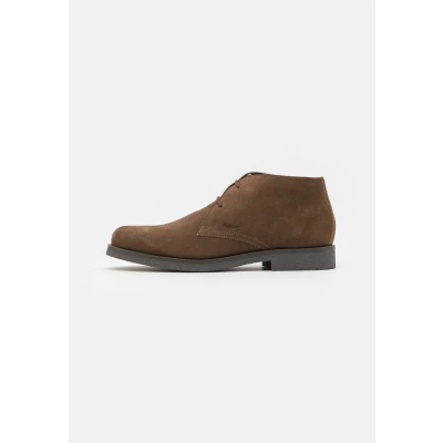 Image of Geox UOMO Claudio Casual laceups, Men&#039;s, Size: 11, Chocolate Suede