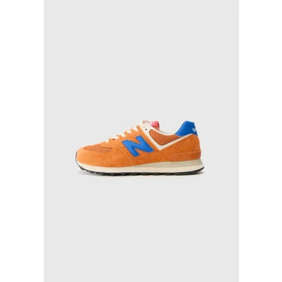 Image of New Balance 574 Unisex Trainers, Size: 3.5, Sienna shoes