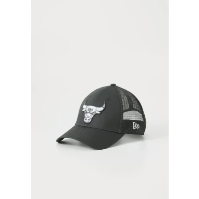 Image of New Era Adult&#039;s 9Forty NBA Chicago Bulls Trucker Mesh Baseball Cap Hat Dark Grey, One Size