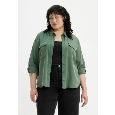 Image of Levi&#039;s PL Doreen Utility Buttondown blouse, Women&#039;s, Size: 26/28, Dark forest