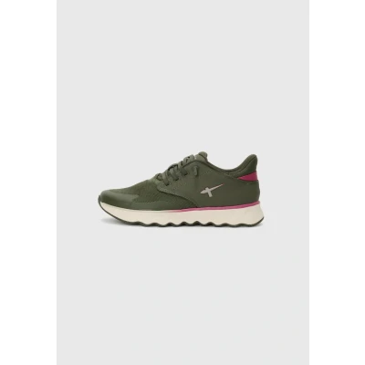 Image of Tamaris Trainers, Women&#039;s, Size: 6.5, Olive shoes