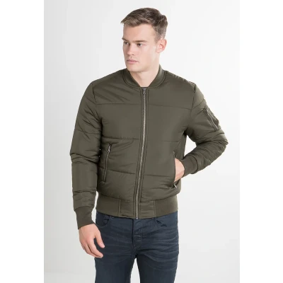 Image of Urban Classics Basic Quilt Bomber Jacket Jacket, Men&#039;s, Size: Large, Olive