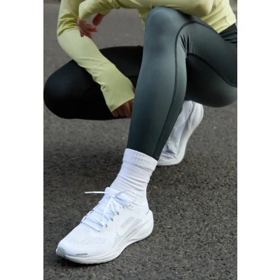 Image of Nike Performance AIR ZOOM Pegasus 41 Neutral running shoes, Women&#039;s, Size: 6.5, White/pure platinum/metallic silver Textile
