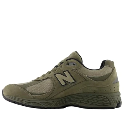 Image of New Balance M2002 Unisex Trainers, Size: 8, Green Leather and textile