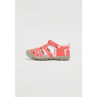 Image of Keen Seacamp Walking sandals for kids, Size: 3, Dubarry/giggle pink Synthetics/textile