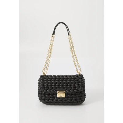 Image of Michael Kors Tribeca Chain Across body bag, Women&#039;s, Size: One Size, Black