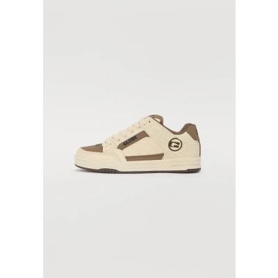 Image of Globe TILT Skate shoes, Men&#039;s, Size: 4.5, Parchment Leather/synthetics