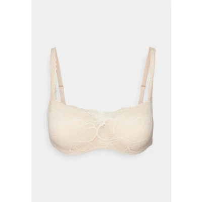 Image of Triumph BODY MAKE UP Illusion Balconette bra, Women&#039;s, Size: 40B, Nude beige