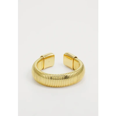 Image of Michael Kors Women&#039;s Bracelet Metallic Muse Collection. in Brass Gold Colour with Polished Finish. Dimensions: Length: 170 mm, W: 20 mm. The reference is MKJ8466710, Hypoallergenic steel