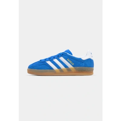 Image of adidas Originals Gazelle Indoor Unisex Trainers, Size: 4, Bluebird/footwear white Suede