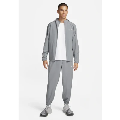 Image of Nike Performance FORM Training jacket, Men&#039;s, Size: Small, Smoke grey reflective silv
