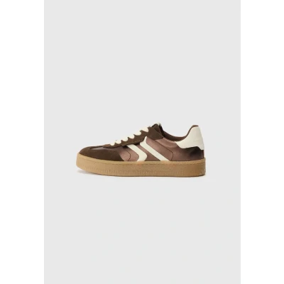 Image of Tamaris Women&#039;s Low 1 23723 44 Trainers, Brown Metallic, 7.5 UK