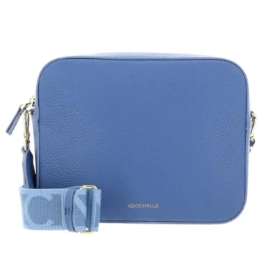 Image of Coccinelle Tebe Crossover Bag M Azul, azure