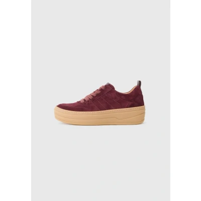 Image of Gabor Trainers, Women&#039;s, Size: 5.5, Mulberry shoes