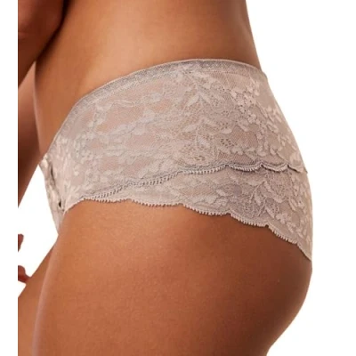 Image of Triumph Women&#039;s Sensual Spotlight Hipster Underwear, Foundation Nude, 16