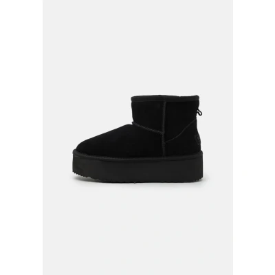 Image of Gioseppo Bancroft Platform ankle boots, Women&#039;s, Size: 7, Black Suede