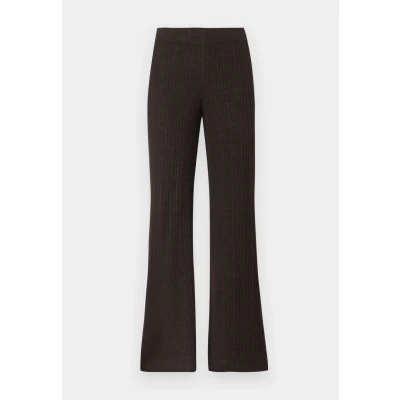 Image of ONLY Onlthea PANT Trousers, Women&#039;s, Size: XS, Chocolate torte